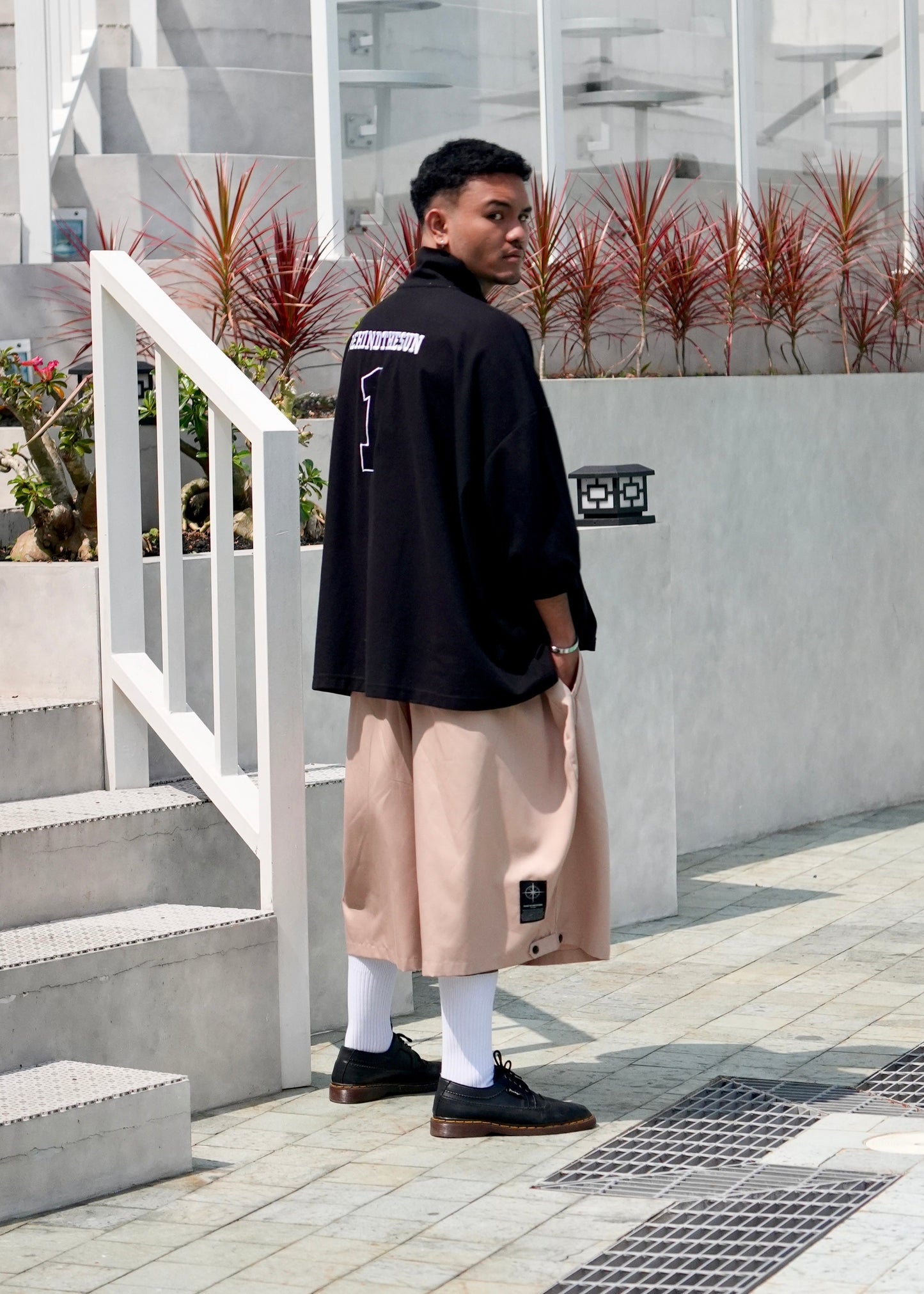 3/4 Barrel Pants (Khaki)