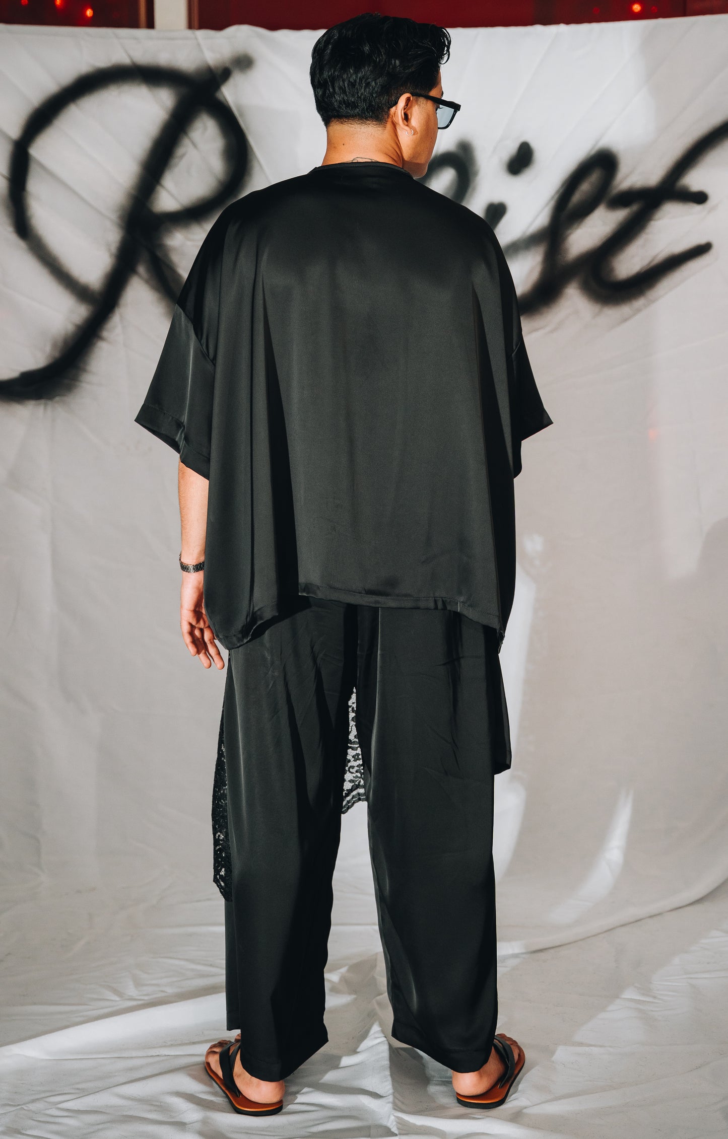 Black Sayap Oversized Lace (SET)
