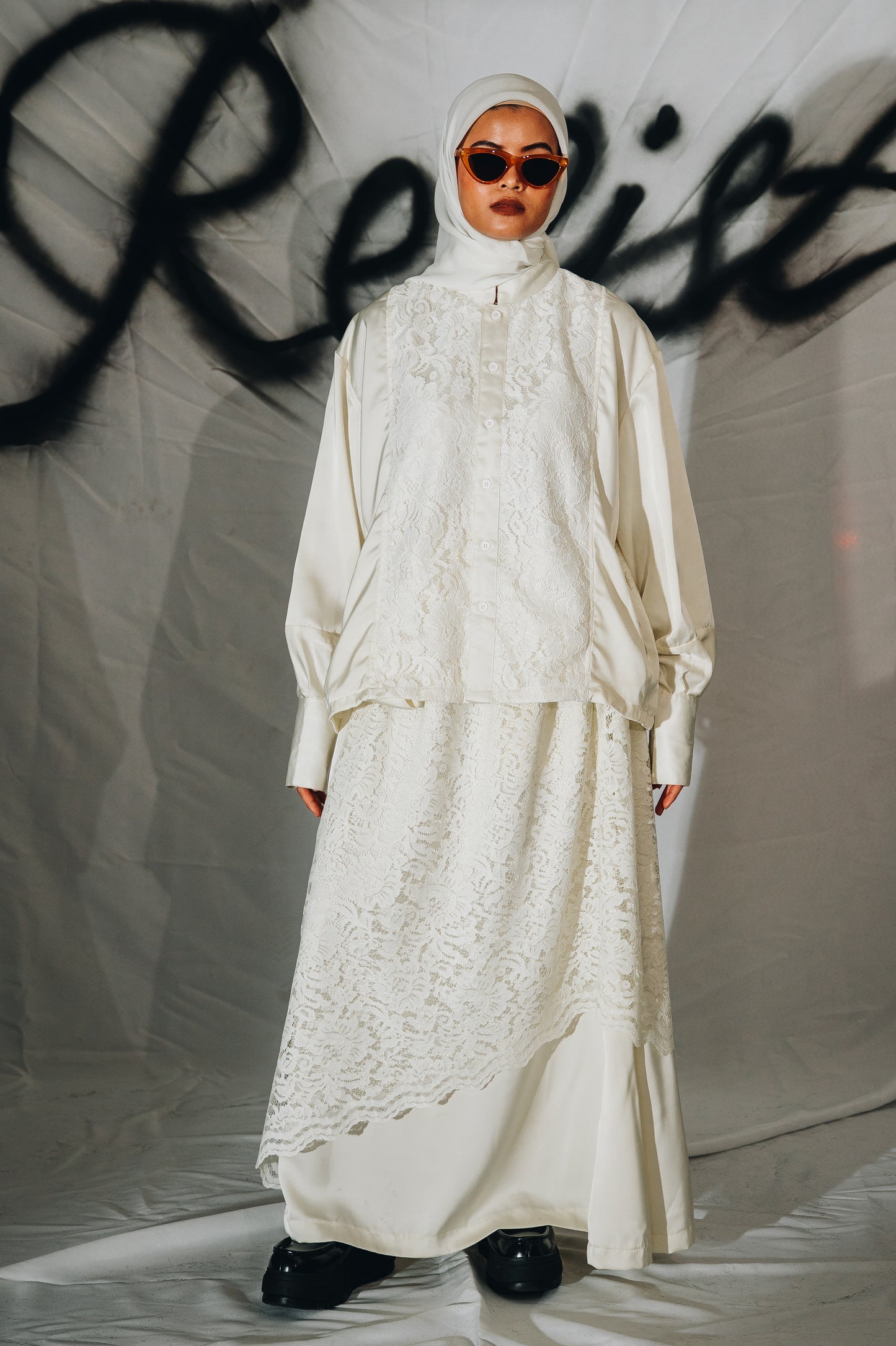 White Lace SKIRT (SET)