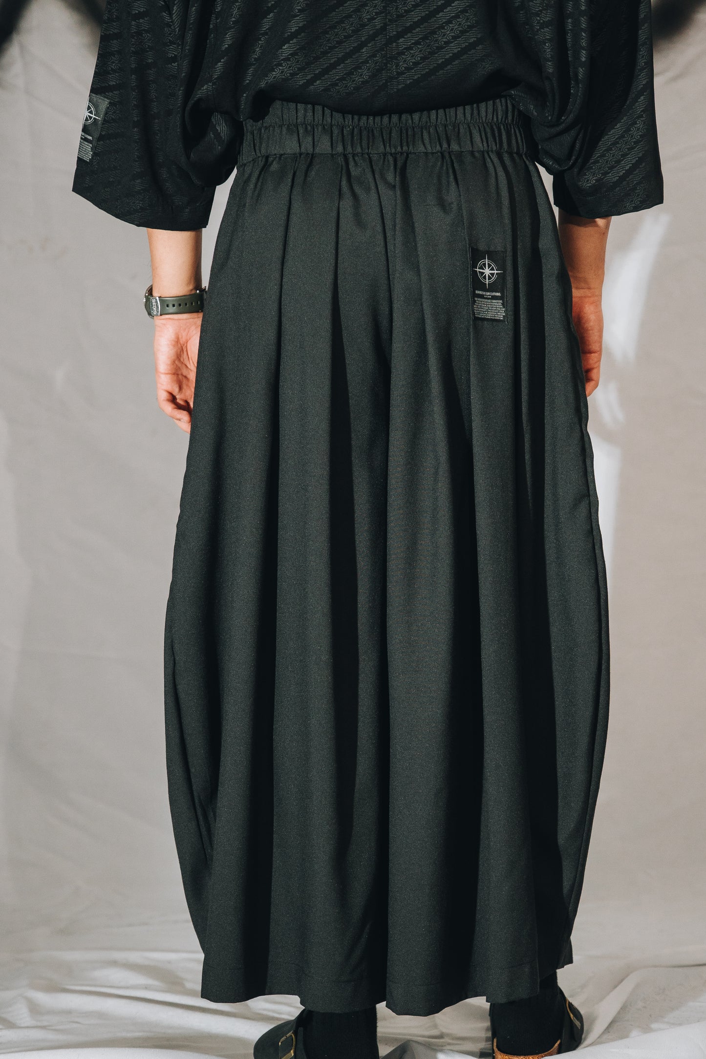 Batik Zip Black Top & HAKAMA Pants (SET)