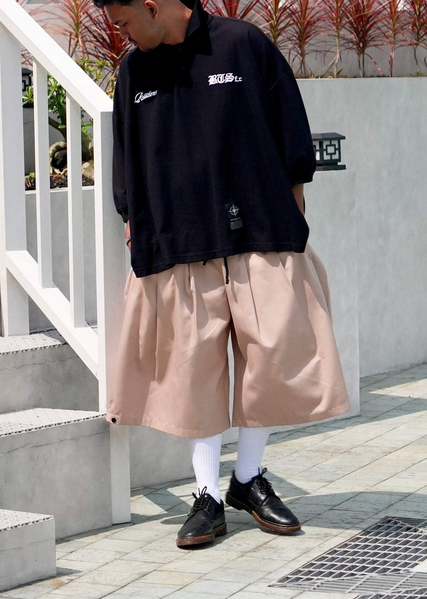 3/4 Barrel Pants (Khaki)